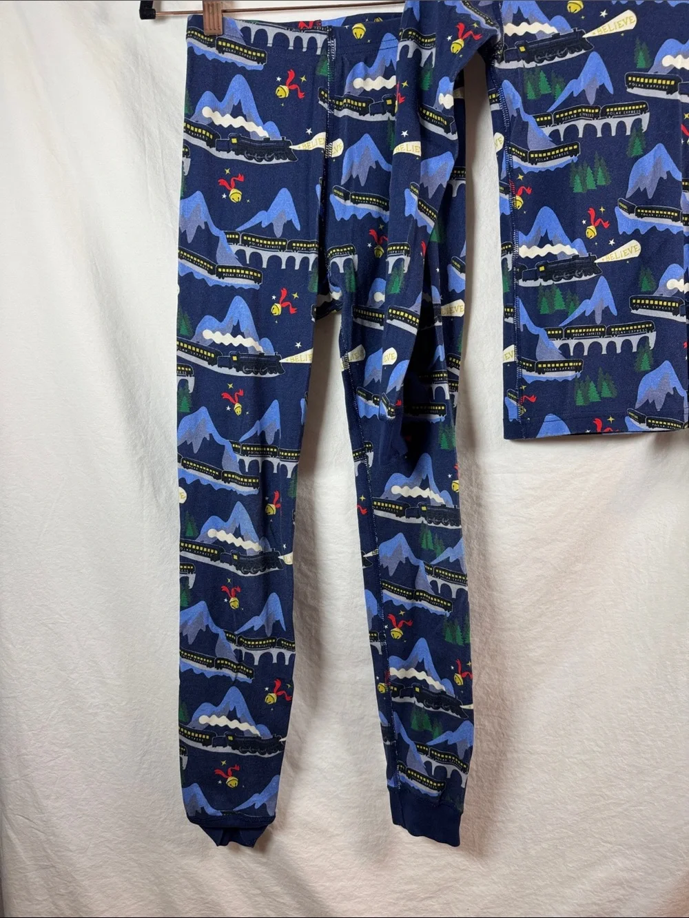 Hanna Andersson The Polar Express Pajama Set 10